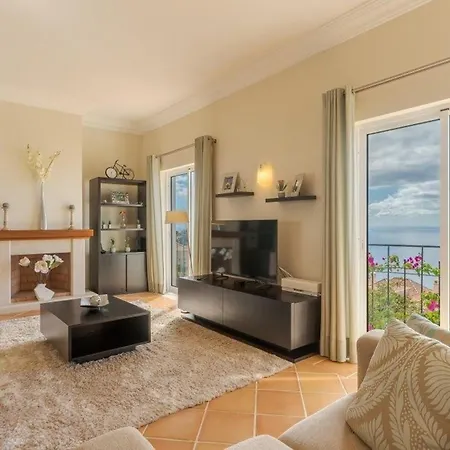 Holiday home Ferienhaus Fuer 6 Personen Ca 350 Qm In Funchal, Madeira Und Umgebung - B61438 *