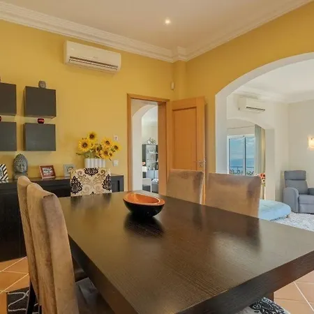Ferienhaus Fuer 6 Personen Ca 350 Qm In Funchal, Madeira Und Umgebung - B61438 Holiday home Funchal (Madeira)
