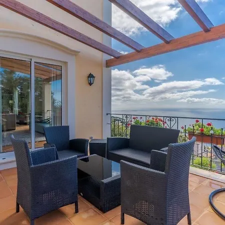 Ferienhaus Fuer 6 Personen Ca 350 Qm In Funchal, Madeira Und Umgebung - B61438 *